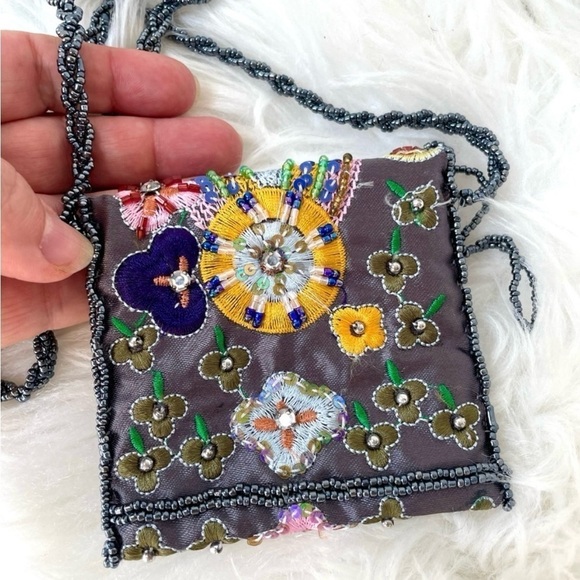 Vintage 1990’s Beaded Mini Crossbody Purse - Picture 8 of 8